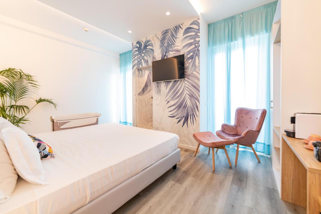 Hotel Majorca Gabicce Mare Esterno foto